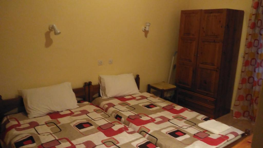 Stergiou Rooms Líri Esterno foto