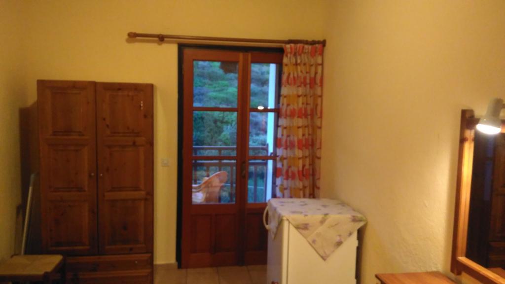 Stergiou Rooms Líri Esterno foto