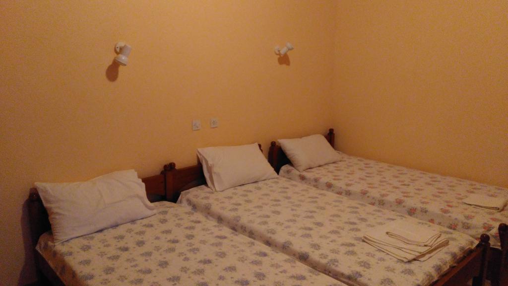 Stergiou Rooms Líri Esterno foto